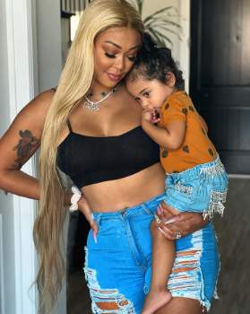 DJ Duffey with her daughter. Source: Instagram@duffey